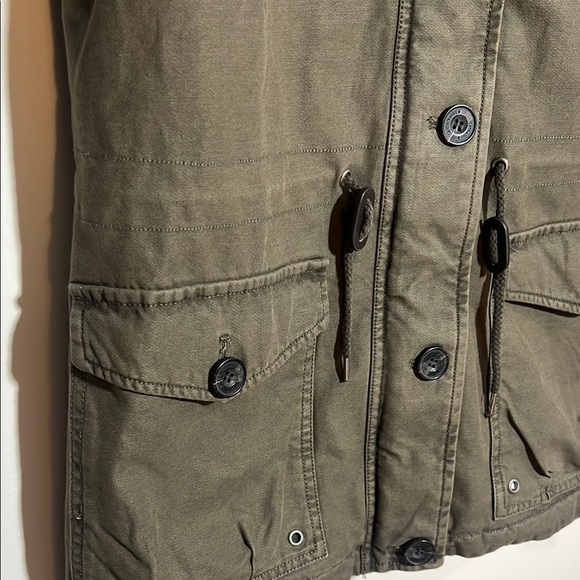 NWT Levi's® Womens Hooded Midweight Anorak Jacket Army Green, Small - Picture 5 of 8